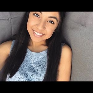 Meet your Posher, Faith